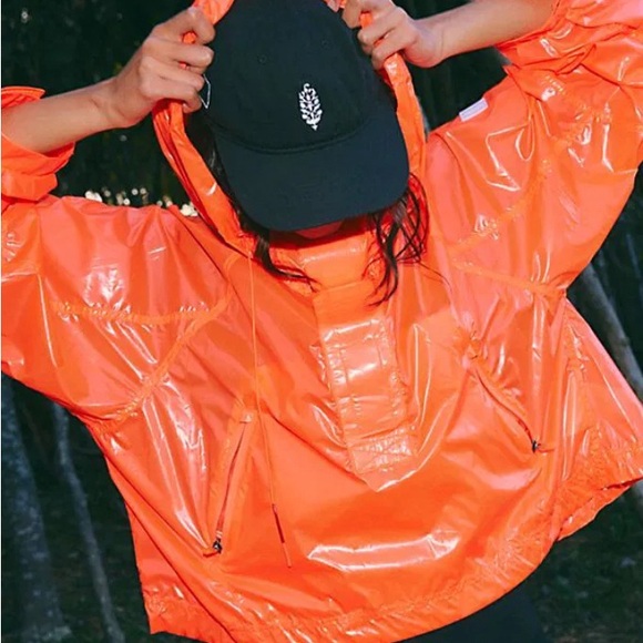 NWT: Free People FP Movement Dew Drop Packable Rain Jacket - Picture 5 of 12